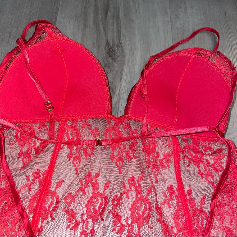 Victoria’s Secret Red Lace Lingerie S - Picture 4 of 7
